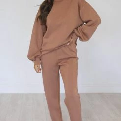 Outlet 🥰 Pink Lily How Will I Know Brown Mock Neck Lounge Top 👍 -Glam-girl Sales 00c251b045324be7b8b720d640533285.thumbnail.0000000000 530x530