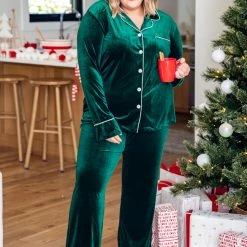 Outlet 😉 Pink Lily Asking Again Green Velvet Button Front Lounge Top ❤️ -Glam-girl Sales 177314 177316 20 650x