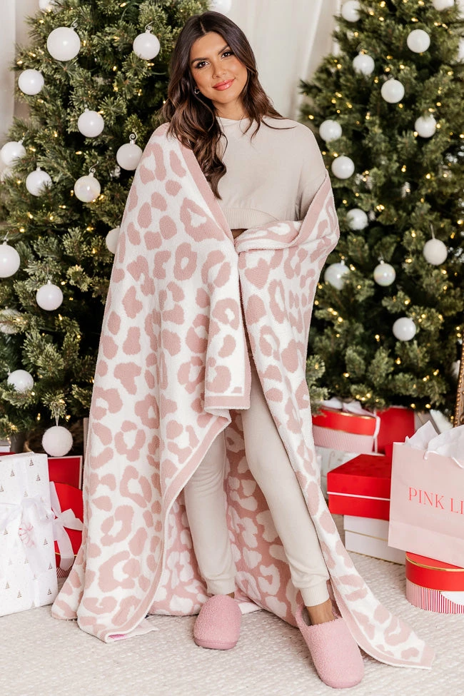 Discount β Pink Lily Keep You Warm Pink Leopard Print Blanket π 3 Discount β Pink Lily Keep You Warm Pink Leopard Print Blanket π