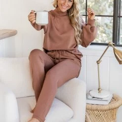 Budget 🌟 Pink Lily How Will I Know Brown Lounge Pants 🥰