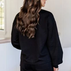 Outlet 😀 Pink Lily How Will I Know Black Mock Neck Lounge Top 🥰 -Glam-girl Sales 185230 howwilliknowblack 185224 howwilliknowblack 185566 somethingtosee 17 650x