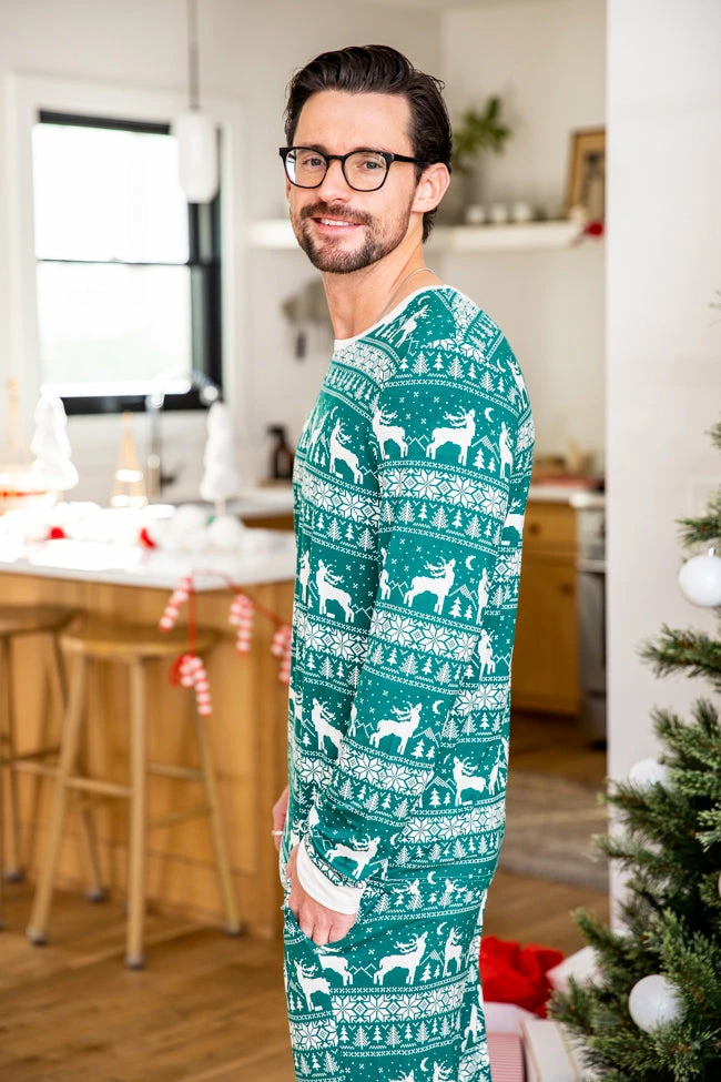 Flash Sale ๐งจ Pink Lily Mens Underneath The Tree Green โ Christmas Print Pajama Top โค๏ธ 5 Flash Sale ๐งจ Pink Lily Mens Underneath The Tree Green โ Christmas Print Pajama Top โค๏ธ - Image 3