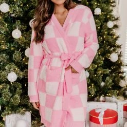 Cheapest ⭐ Pink Lily Making Snow Angels Pink Checkered Robe 🎉 15 Cheapest ⭐ Pink Lily Making Snow Angels Pink Checkered Robe 🎉 -Glam-girl Sales 186052 17 650x