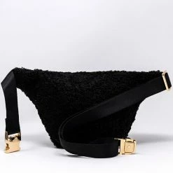 Budget 😀 Pink Lily Heading Out Black Sherpa Belt Bag FINAL SALE 🎁 -Glam-girl Sales 186206 1 38a6f979 27af 449c 8748 c8e610f85470 650x