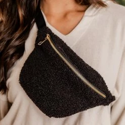 Budget 😀 Pink Lily Heading Out Black Sherpa Belt Bag FINAL SALE 🎁