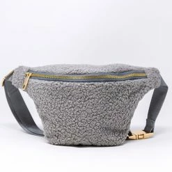 Buy ⭐ Pink Lily Heading Out Light Grey Sherpa Belt Bag FINAL SALE ✔️ 10 Buy ⭐ Pink Lily Heading Out Light Grey Sherpa Belt Bag FINAL SALE ✔️ -Glam-girl Sales 186210 1 403e0734 7150 4eba bfbc 8abc66c79e45 650x