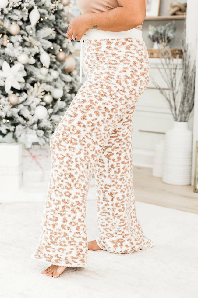 Top 10 🥰 Pink Lily Movies And Chill Brown And Ivory Leopard Print Fuzzy Lounge Pants 🎁 6 Top 10 🥰 Pink Lily Movies And Chill Brown And Ivory Leopard Print Fuzzy Lounge Pants 🎁 - Image 4