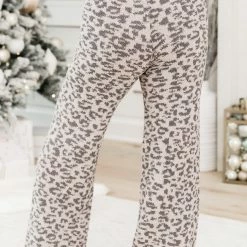 New ๐ Pink Lily Movies And Chill Charcoal And Grey Leopard Print Fuzzy Lounge Pants โญ 15 New ๐ Pink Lily Movies And Chill Charcoal And Grey Leopard Print Fuzzy Lounge Pants โญ -Glam-girl Sales 186354 7 650x
