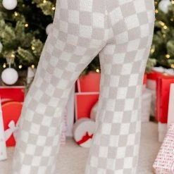 Cheapest 👍 Pink Lily Movies And Chill Taupe And Ivory Checkered Fuzzy Lounge Pants 🥰 -Glam-girl Sales 186356 6 650x
