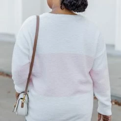 Outlet 😉 Pink Lily Story To Tell Light Pink Colorblock Fuzzy Sweater FINAL SALE 🤩 17 Outlet 😉 Pink Lily Story To Tell Light Pink Colorblock Fuzzy Sweater FINAL SALE 🤩 -Glam-girl Sales 186384 14 650x