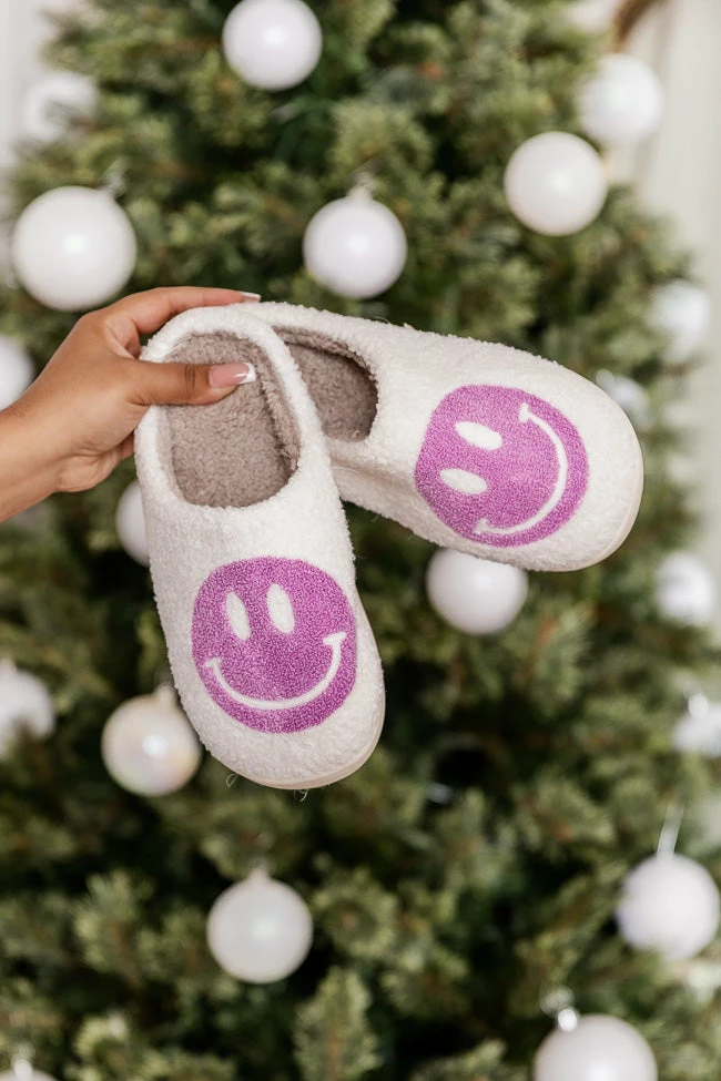 Best Sale 𧨠Pink Lily Purple Smiley Slippers π€© 3 Best Sale 𧨠Pink Lily Purple Smiley Slippers π€©
