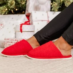 Best Pirce 😍 Pink Lily Sliding On Ice Red Slippers 🎉 10 Best Pirce 😍 Pink Lily Sliding On Ice Red Slippers 🎉 -Glam-girl Sales 186926 4 650x