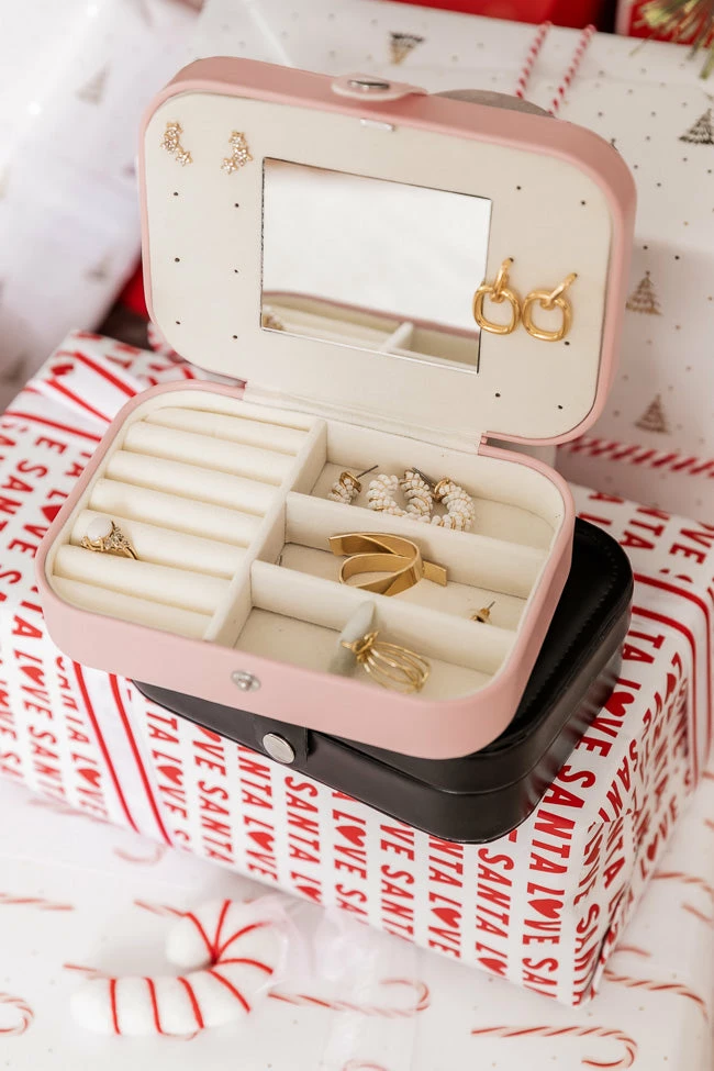 Flash Sale β Pink Lily I'm Still Bejeweled Pink Jewelry Case π 3 Flash Sale β Pink Lily I'm Still Bejeweled Pink Jewelry Case π