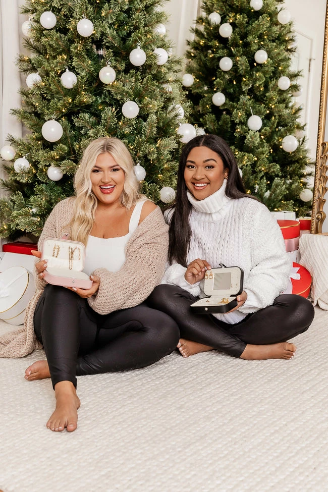 Flash Sale β Pink Lily I'm Still Bejeweled Pink Jewelry Case π 6 Flash Sale β Pink Lily I'm Still Bejeweled Pink Jewelry Case π - Image 4