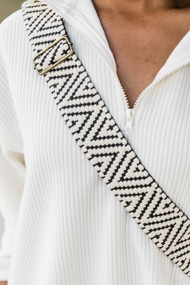 Promo 🔔 Pink Lily All The Feels Black Sling Bag With Removable Printed Strap ⌛ 6 Promo 🔔 Pink Lily All The Feels Black Sling Bag With Removable Printed Strap ⌛ - Image 4