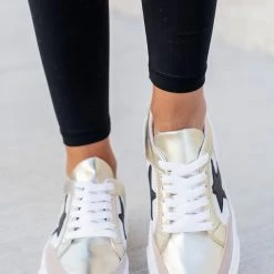 Promo ✨ Pink Lily Cleo Gold And Black Star 👟 Sneakers ⭐ -Glam-girl Sales 188006 1 650x