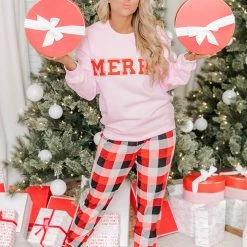 Buy ❤️ Pink Lily Merry Red Chenille Patch Graphic Sweatshirt 🛒 -Glam-girl Sales 219A2551 92f0370d 85c9 4d58 b4c4 d3c7a8464b4d 650x