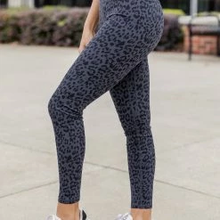 Outlet ⭐ Pink Lily Playing Hardball Slate Leopard Print Leggings ⭐ 10 Outlet ⭐ Pink Lily Playing Hardball Slate Leopard Print Leggings ⭐ -Glam-girl Sales 219A2835 650x
