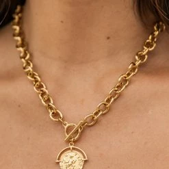 Promo ⌛ Pink Lily Up In The Air Gold Toggle Necklace 🛒