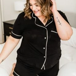 Coupon 🔔 Pink Lily Knitted Front Button Black Pajama Top FINAL SALE 🔥 -Glam-girl Sales A179092 bridalpartyblackpajamatop 179094 blackknittedpajamashorts 4 650x