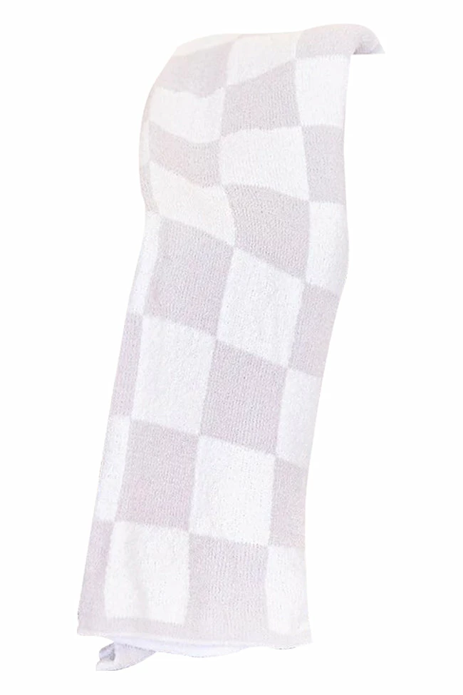 Coupon 🔔 Pink Lily Make Me Believe Taupe Checkered Blanket 🔥 5 Coupon 🔔 Pink Lily Make Me Believe Taupe Checkered Blanket 🔥 - Image 3