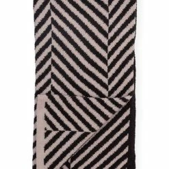 Cheapest 🔔 Pink Lily Make Me Believe Dark Grey Herringbone Blanket ❤️ -Glam-girl Sales blanket4 650x